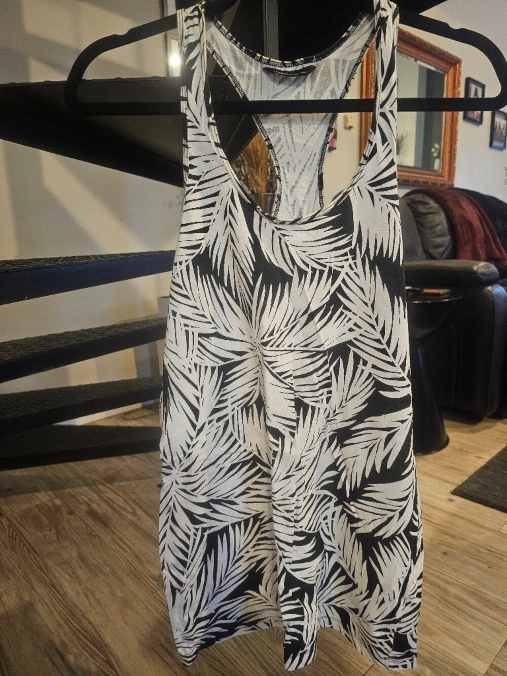 Moda International Tropical Palm Print Racerback Tank Top M